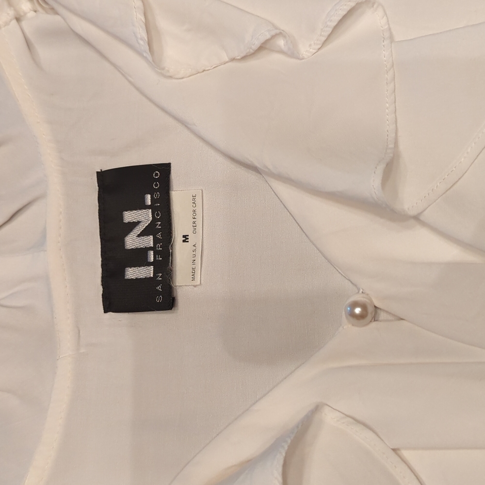 Top - Picture 2 of 3